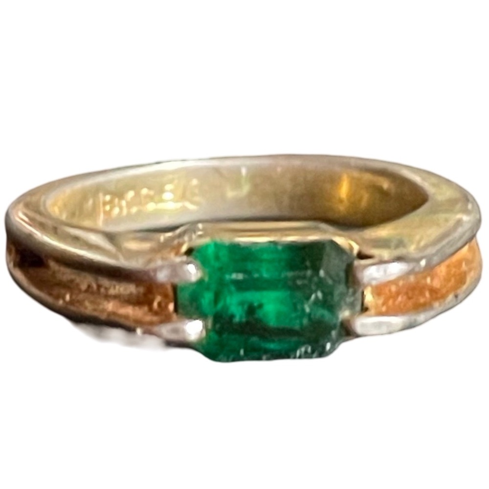 Gold ring green stone